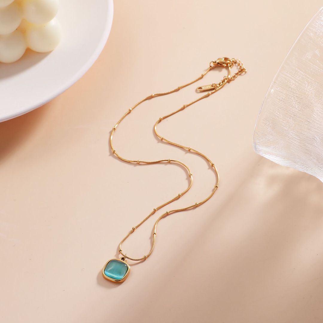 Gold Cat Eye Necklace