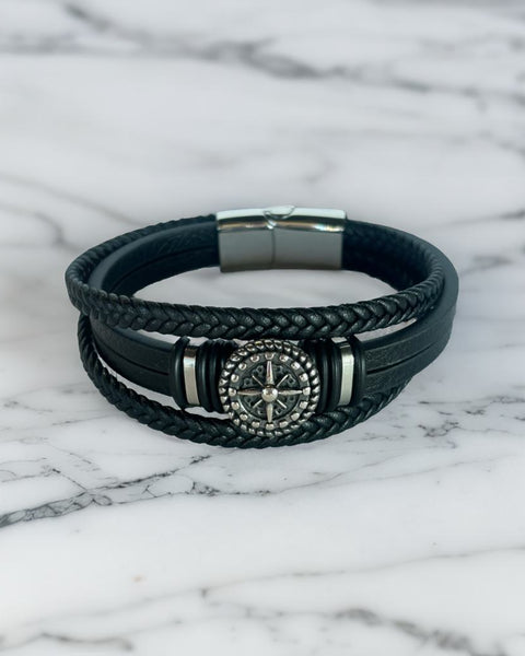 Pulsera con dije de brújula náutica
