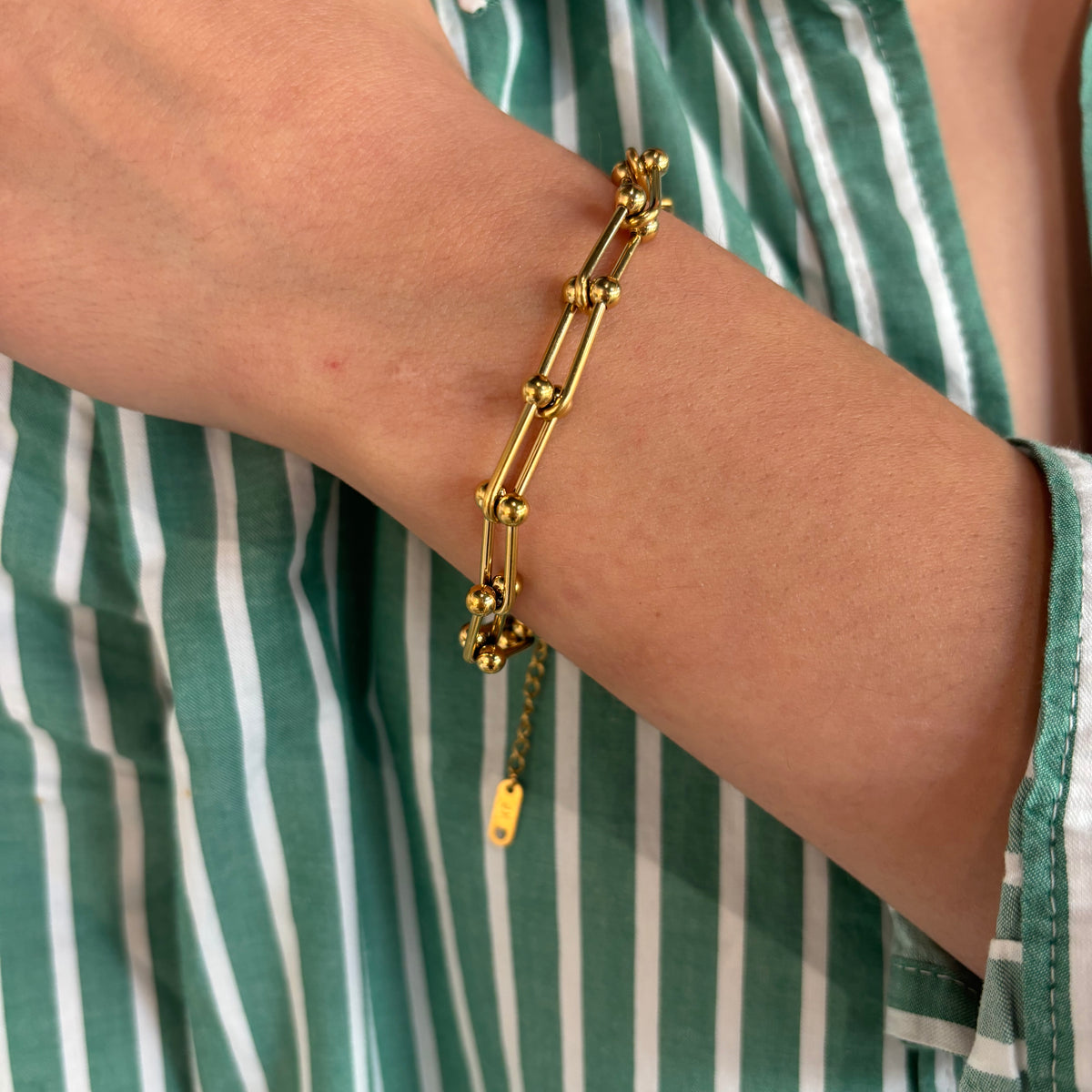Golden Link Bracelet