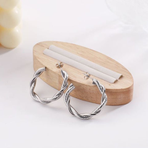 Twisted Silver Hoops