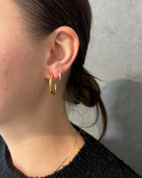 Aros pequeños de oro