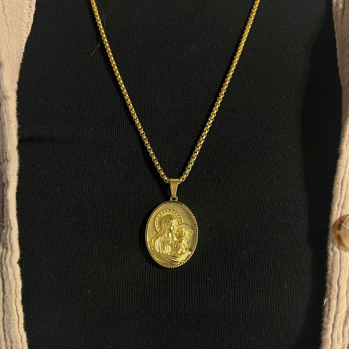 Colgante de Cristo Virgen María