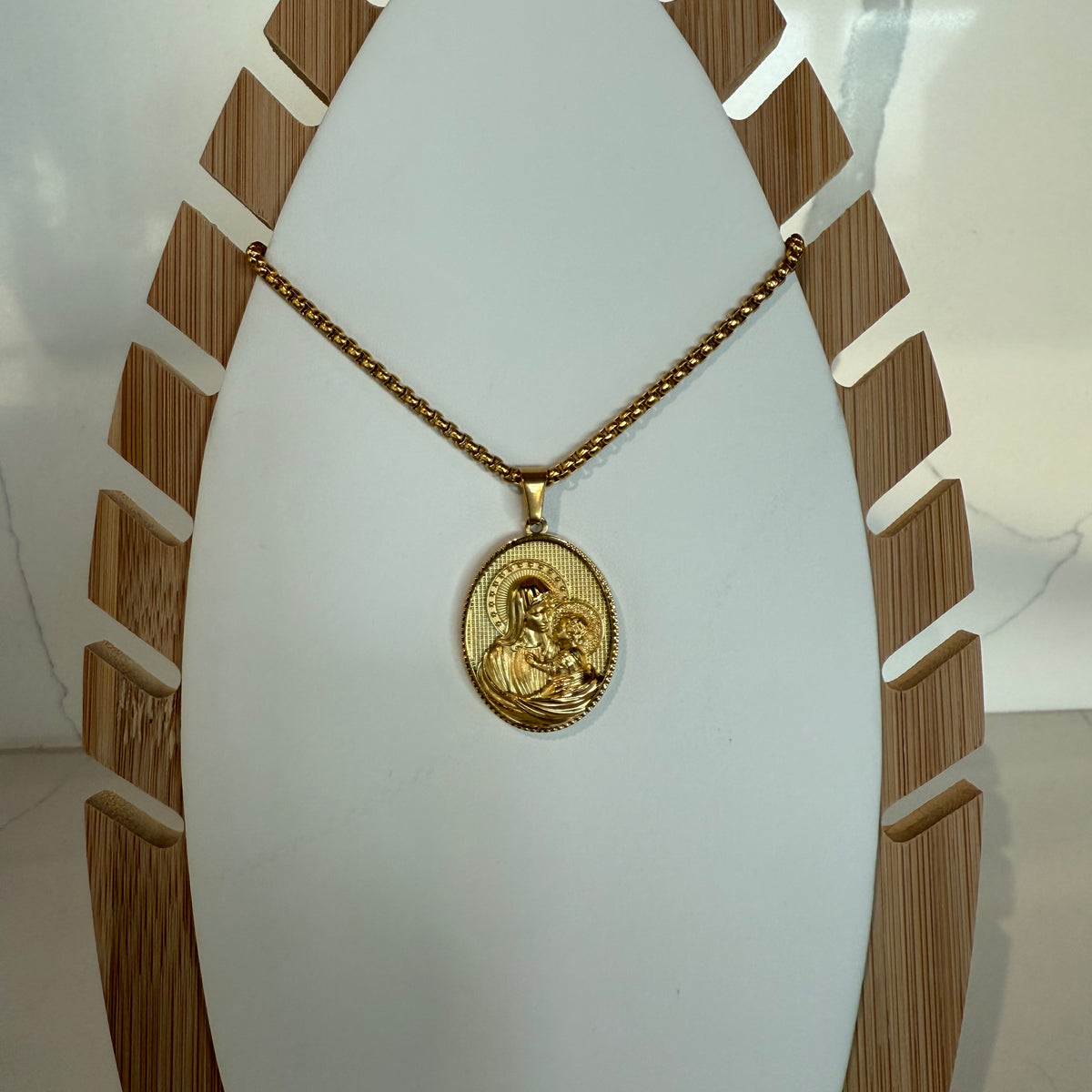 Colgante de Cristo Virgen María