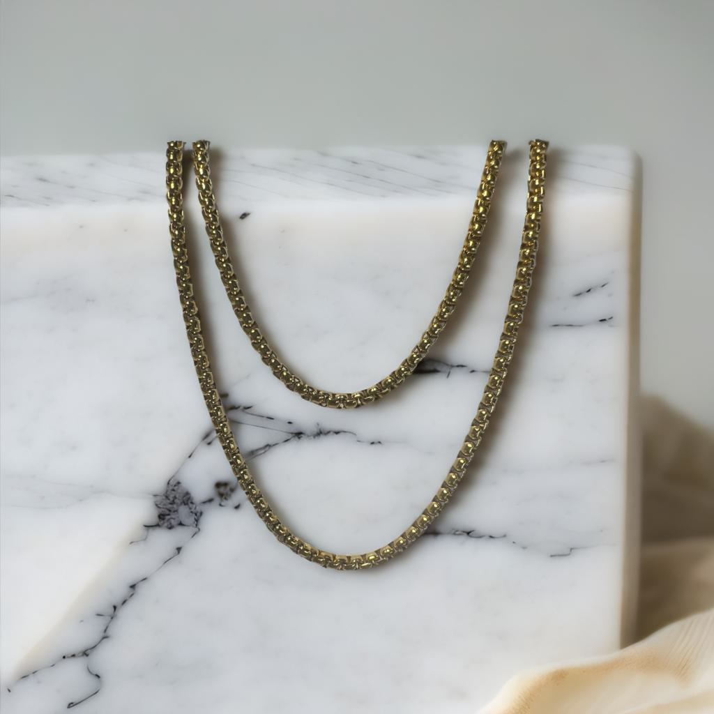 Gold Plain Necklace