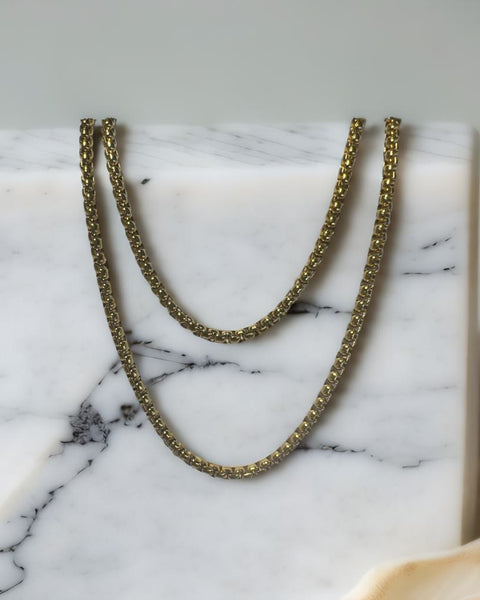 Gold Plain Necklace
